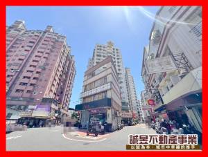 誠昱/南台科大三角窗鑫.