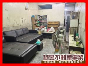 誠昱/德東街須整修透.